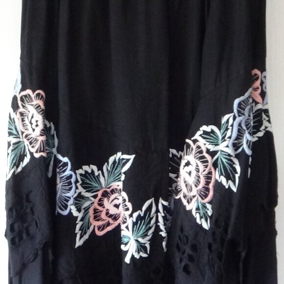 Bali Emerald Vintage 80s Floral Embroidered Boho Top and Skirt Set - Picture 7 of 13